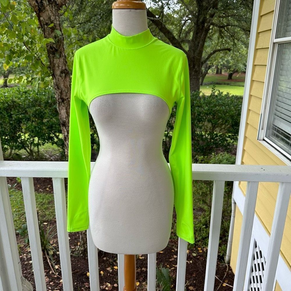 Athleta Eclipse Shrug Top